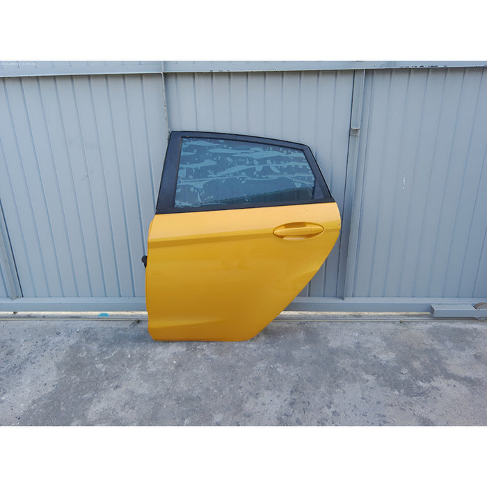 Puerta Trasera Izquierda Ford Fiesta Hatchback 2011 Al 2019
