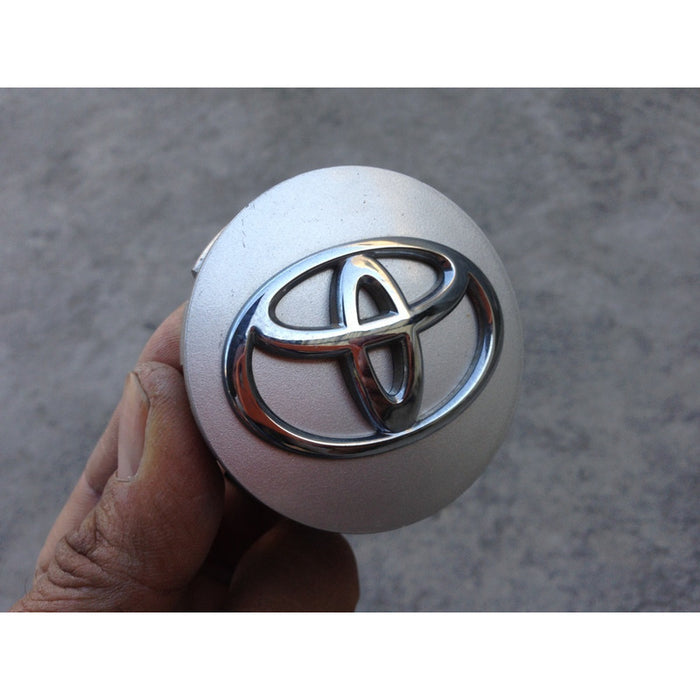 Copa Centro De Rin Toyota Matrix 2009 - 2018 $ X Pieza