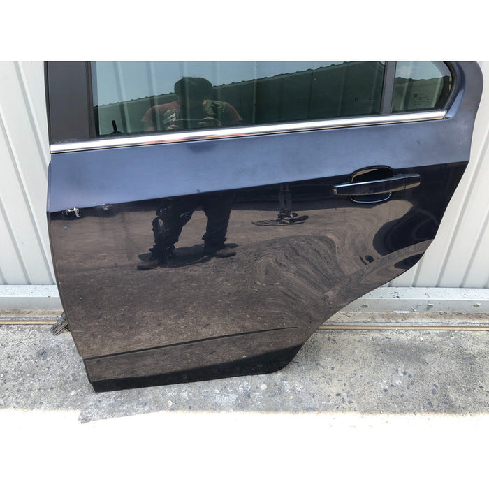 Puerta Trasera Izquierda Chevrolet Sonic 2013 2014 2015
