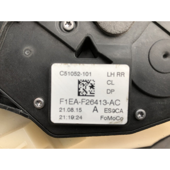 Chapa De Puerta Trasera Izquierda Ford Focus 2012 Al 2018