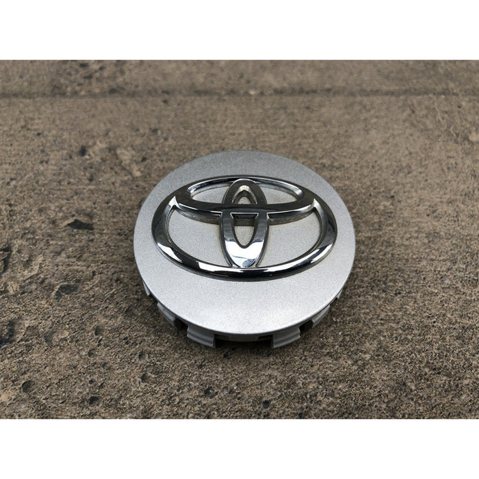Copa Centro De Rin Toyota Camry 2011 Al 2020 $ X Pieza