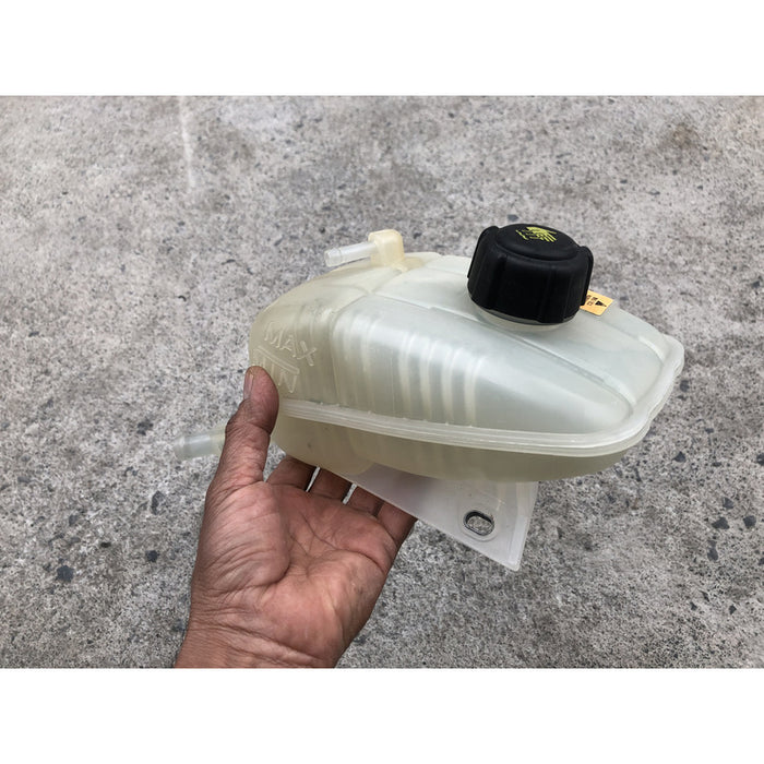 Deposito Agua Radiador Nissan Sentra 2020 Al 2023 2.0