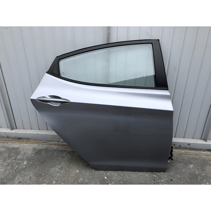 Puerta Trasera Derecha Hyundai Elantra Del 2011 Al 2016