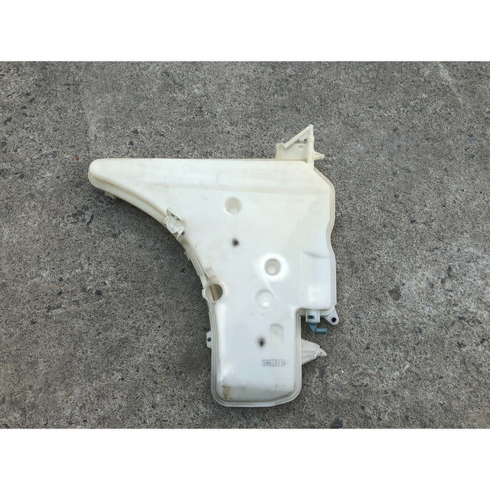 Deposito Limpiabrisas Bmw 328 Coupe 2006 Al 2013 3.0