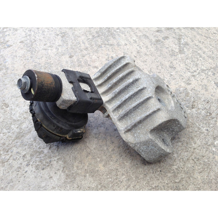 Soporte De Motor Derecho Nissan Rogue 2014 Al 2019
