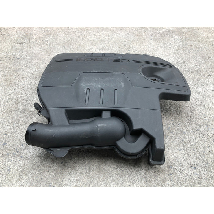 Resonador De Aire Para Chevrolet Malibu 2008-2012 2.4 4 Cil.