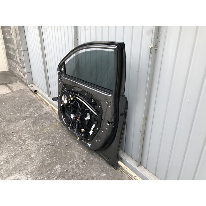Puerta Delantera Derecha Original, Hyundai Elantra 2017-2020