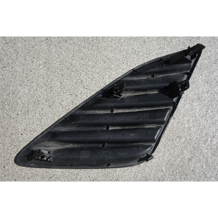 Parrilla Derecha En Defensa Para Camry L/le 2012, 2013, 2014