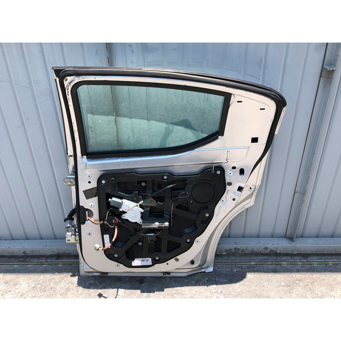Puerta Trasera Derecha Dodge Avenger 2011 2012 2013 2014