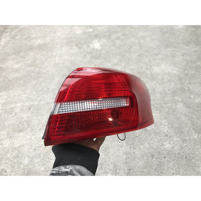 Calavera Derecha Ford Focus Original 2015 2016 2017 2018