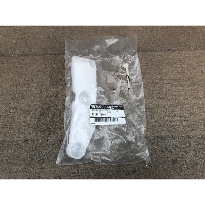 Guia Defensa Trasera Derecha Nissan Versa 2012 -2019