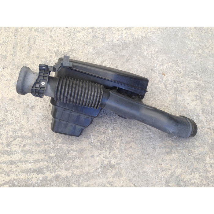 Resonador De Aire Toyota Prius 2010 Al 2015 1.8