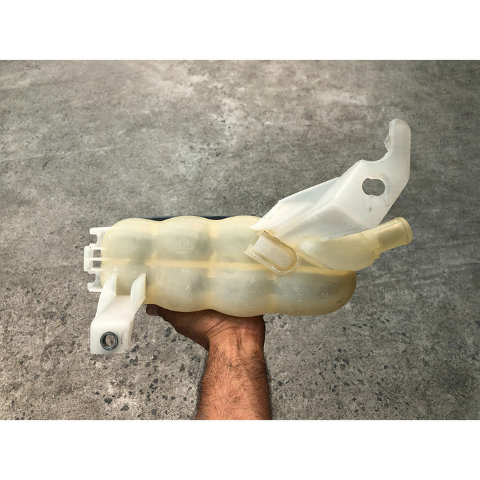 Deposito Agua Radiador Chevrolet Silverado 2014 - 2018 5.3
