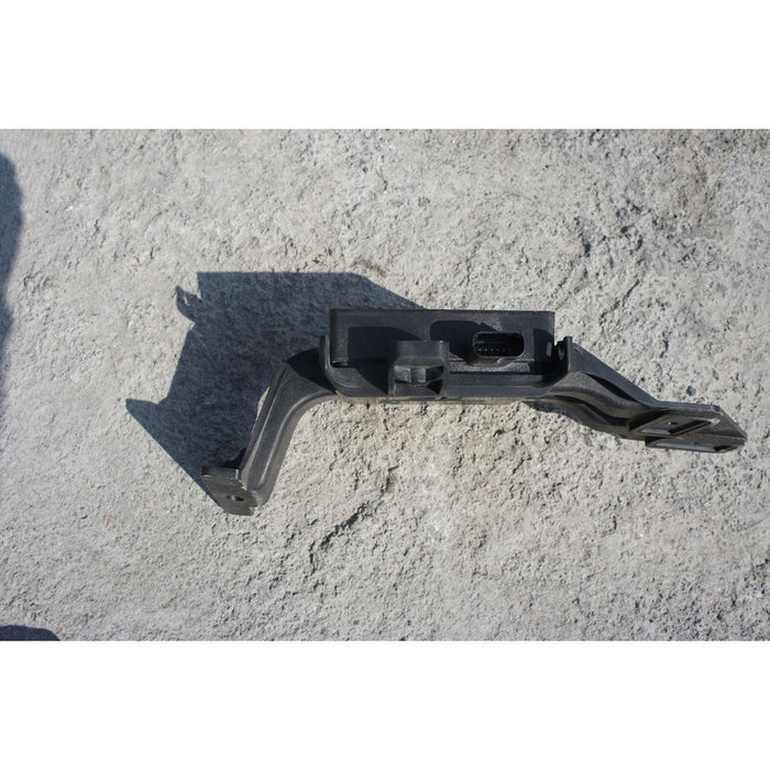 Modulo De Control Trasero Derecho Escape Del 2013 Al 2016