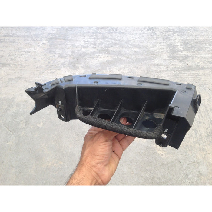 Guia Defensa Trasera Derecho Subaru Legacy 2006 Al 2009