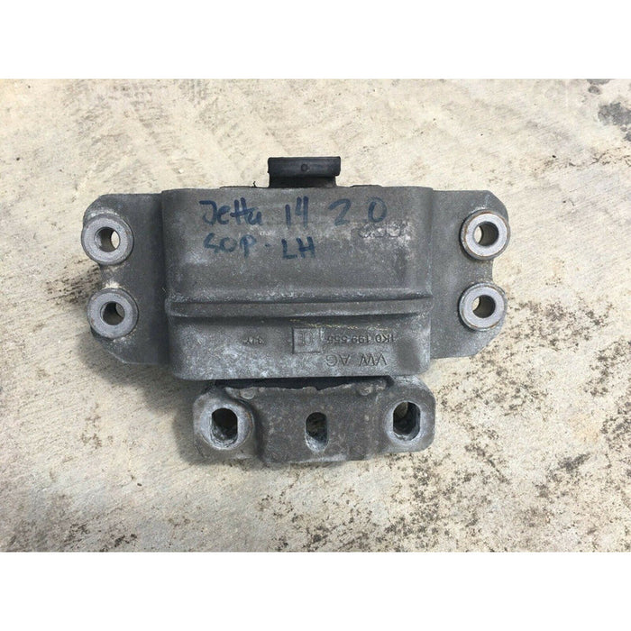 Soporte De Motor Izquierdo Jetta 2014 2.0 L4