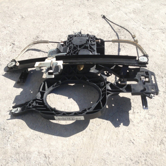 Elevador Puerta Trasera Derecha Ford Expedition 2008-2012