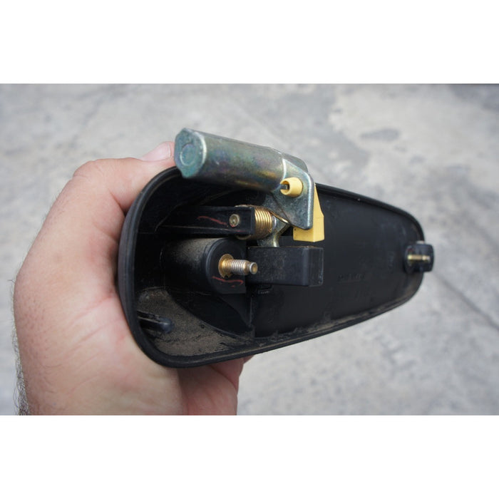 Manija De Puerta Izquierda Delantera Dodge Ram 2002-2008