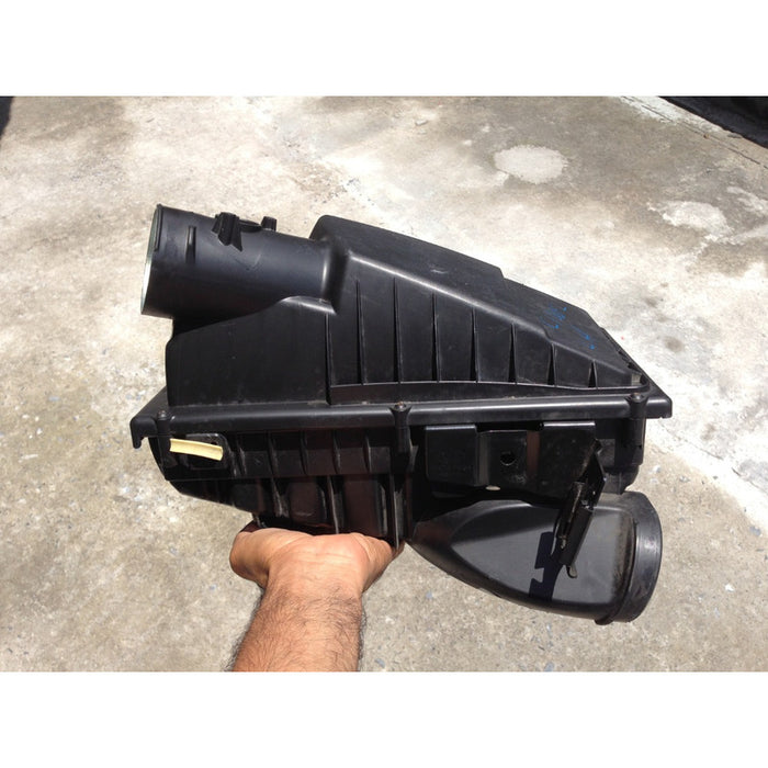 Porta Filtro De Aire Izquierdo Land Rover Lr4 2010 2013 5.0