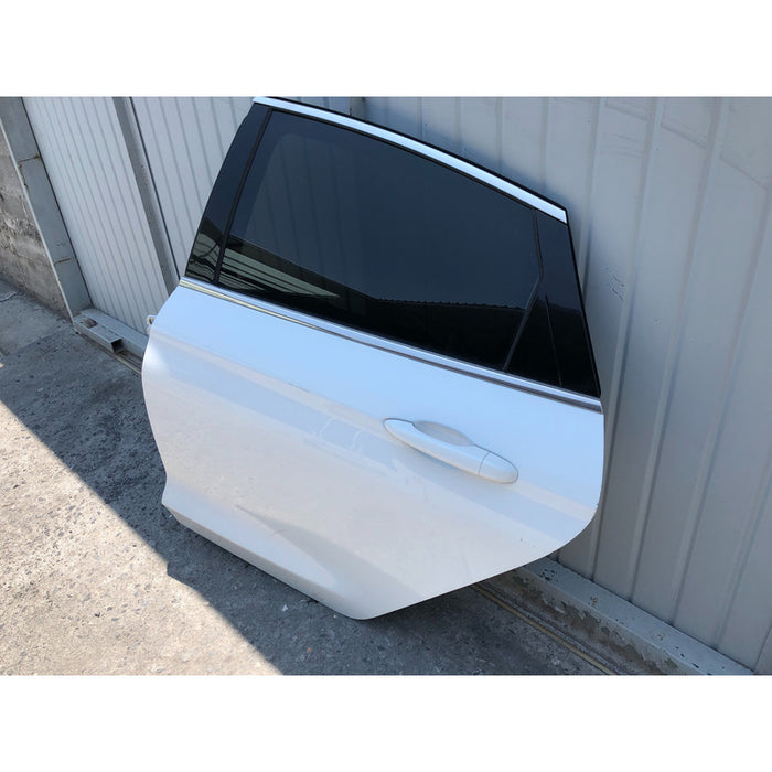 Puerta Trasera Izquierda Chrysler 200 2015 Al 2017