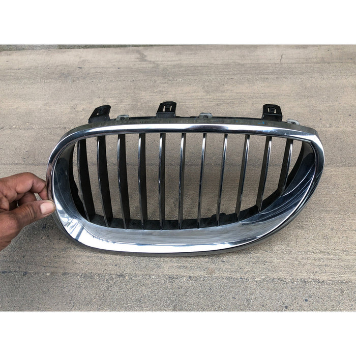 Parrilla Izquierda Bmw E60 2004 2005 2006 2007
