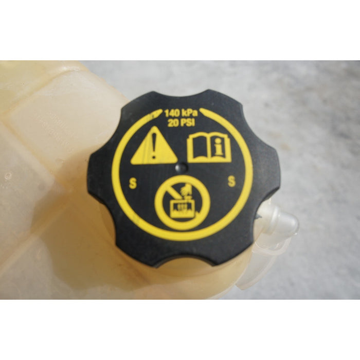 Deposito Agua Radiador Chevrolet Sonic Del 2012 Al 2019