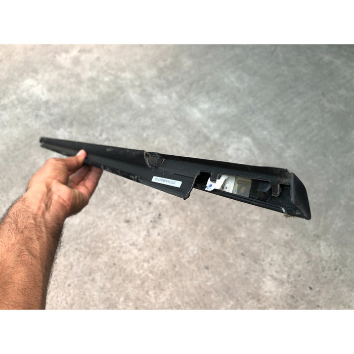 Moldura De Felpa Delantera Izquierda Equinox 2010 Al 2017