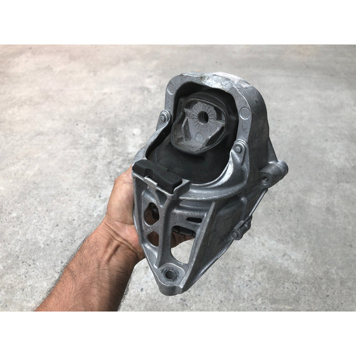 Soporte De Motor Izquierdo Audi A4 2017 Al 2024 2.0