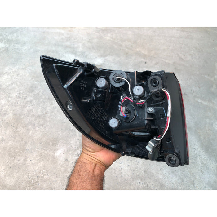 Calavera Derecha Original Chrysler Pacifica 2017 Al 2020