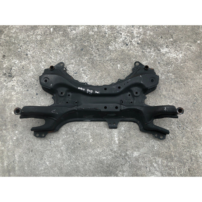 Puente De Suspensión Delantero Toyota Rav4 2015 2.5