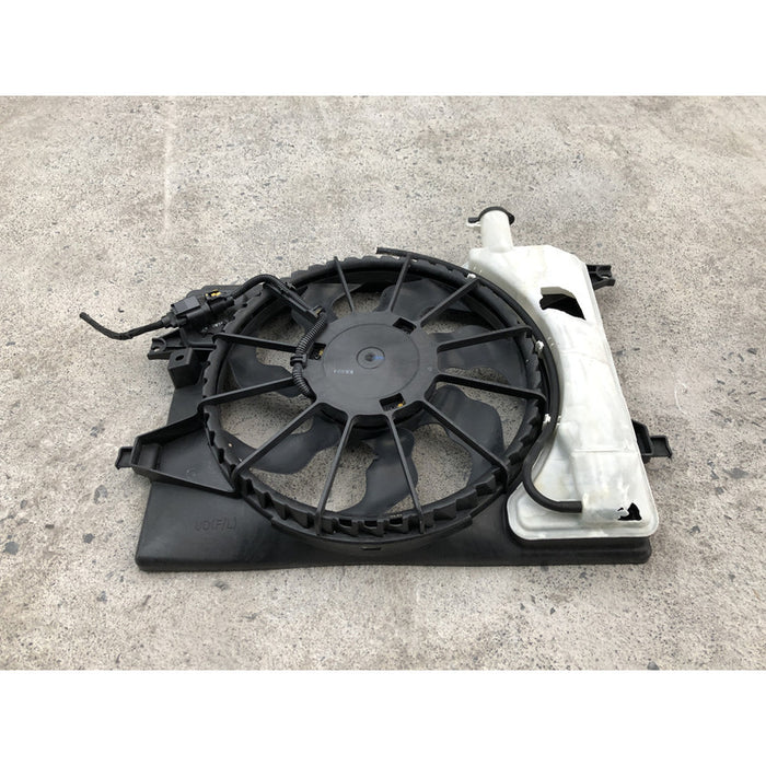 Motoventilador Hyundai Elantra 2014 2015 2016 2017 1.8