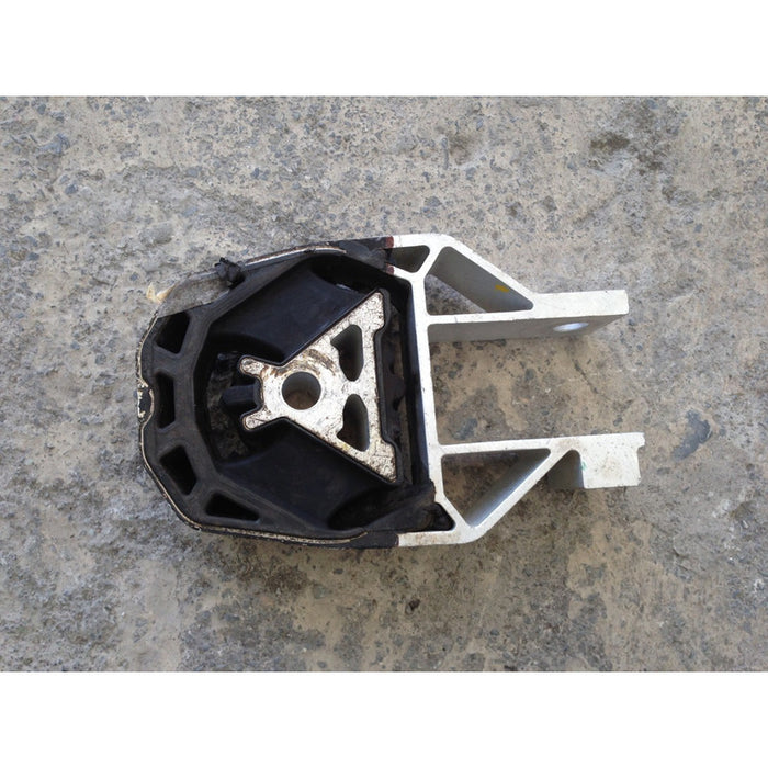 Soporte Motor Inferior Hacia Atras Ford Focus 2000 Al 2006