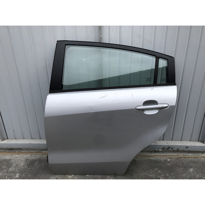 Puerta Trasera Izquierda Kia Rio 2012 - 2017