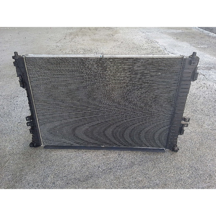 Radiador Original Hyundai Tucson 2022-2024, 2.5 Litros