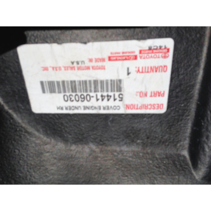 Spoiler Inferior Delantero Derecho Toyota Camry 2002 Al 2006