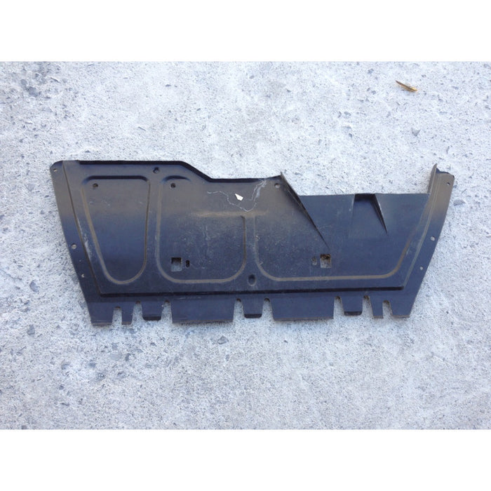 Tolva Inferior Central De Motor Jetta Clasico 2008 - 2014