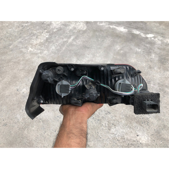 Calavera Izquierda Original Dodge Challenger 2008 Al 2014