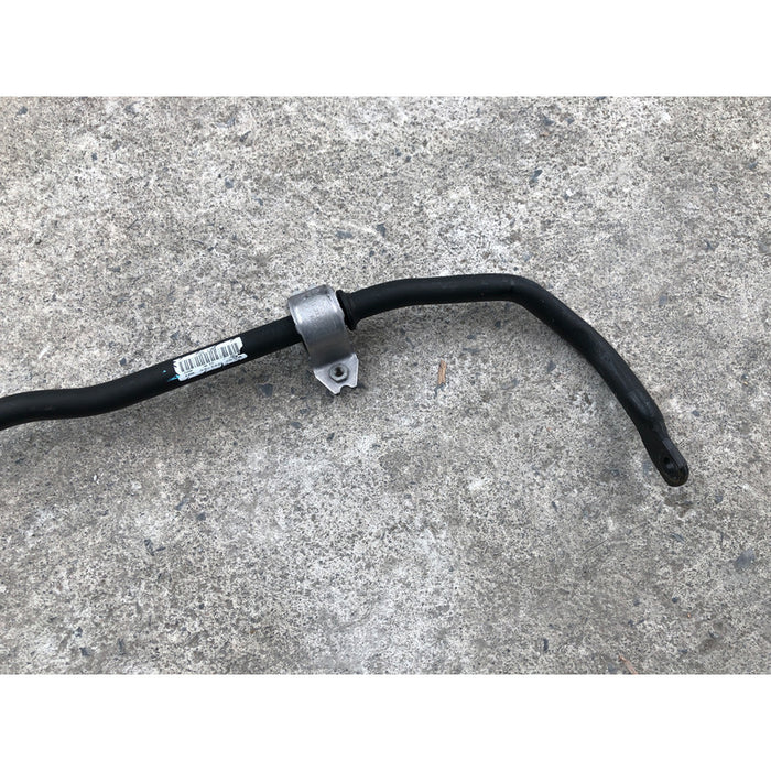 Barra Estabilizadora Delantera Original Passat 2012-2022 3.6