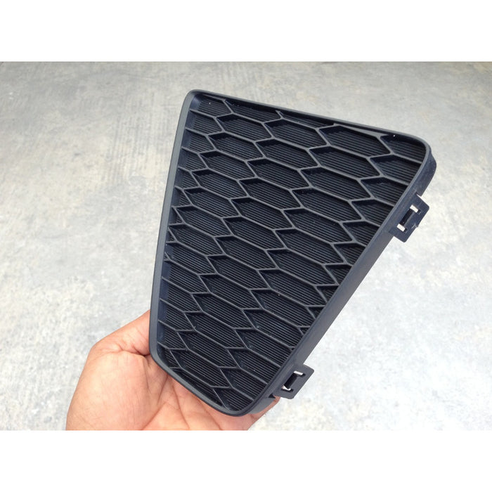 Rejilla De Facia Trasera Derecha Honda Fit 2015, 2016, 2017