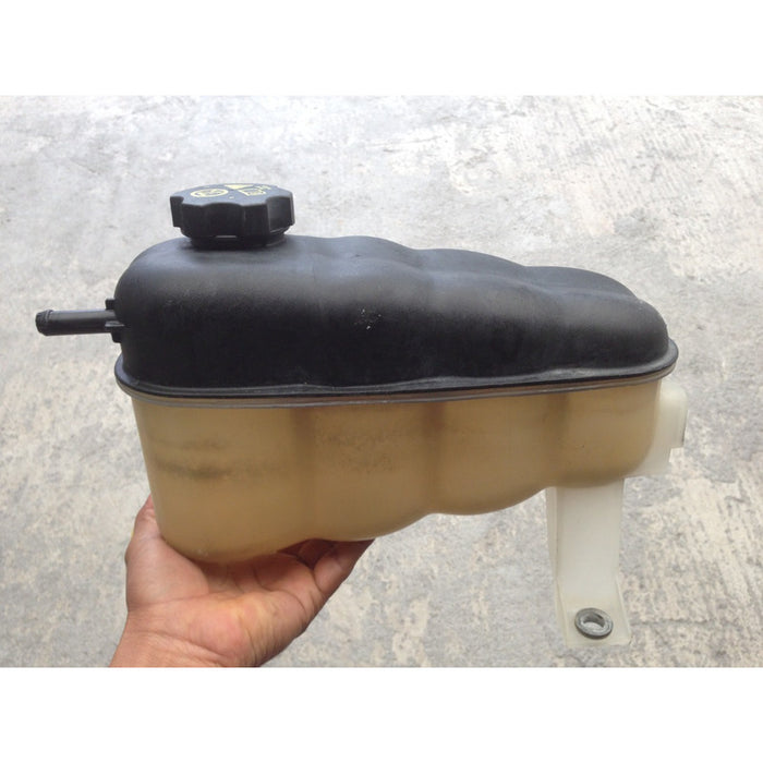 Deposito Agua Radiador Gmc Sierra 2007 Al 2013 4.8