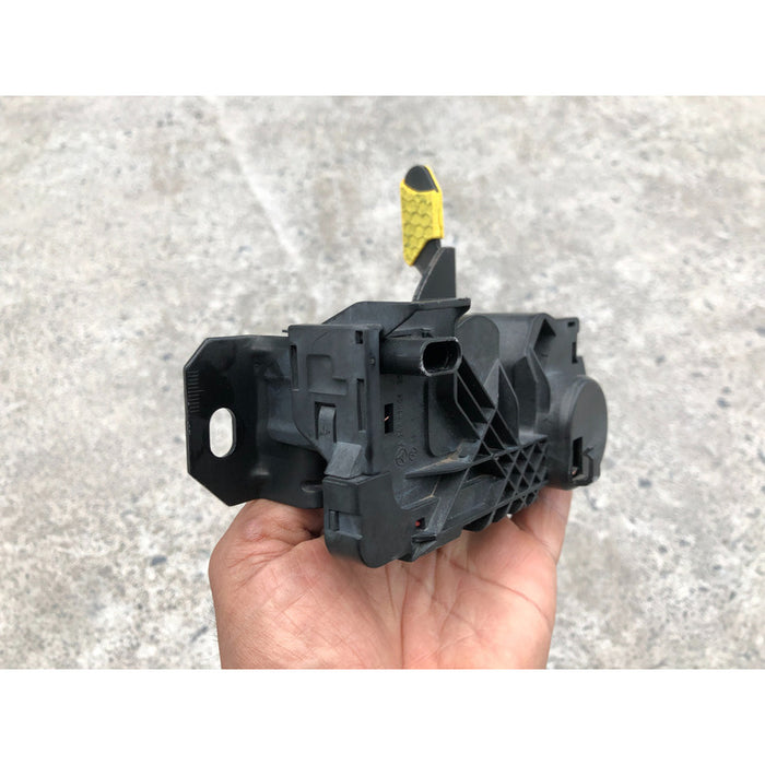 Chapa De Cofre Mercedes Benz Cla250 2014 Al 2019 2.0
