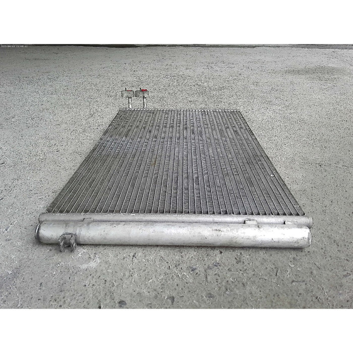 Condensador Original Bmw 328i Del 2007 Al 2013 3.0 Litros
