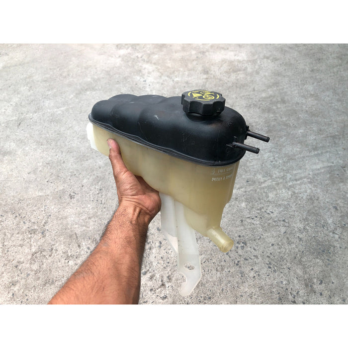 Deposito Agua Radiador Chevrolet Silverado 2014 - 2018 5.3
