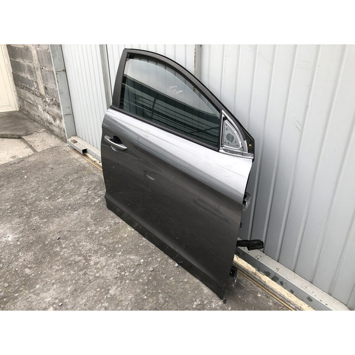 Puerta Delantera Derecha Original, Hyundai Elantra 2017-2020