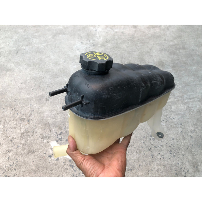 Deposito Agua Radiador Chevrolet Silverado 2014 - 2018 5.3