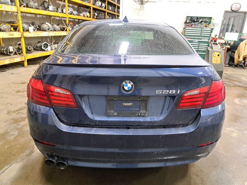 Transmisión Automática para BMW 528i 2012 - AWD - 8 Velocidades - Fabricado hasta 11/11 -  93,000 Kms