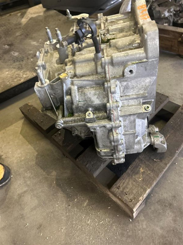 Transmisión Automática para Toyota Yaris iA & Scion iA 2016, 2017, 2018, 2019, 2020 - 1.5L - 47,000 Kms