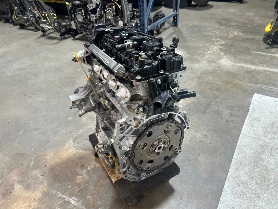 Motor para Nissan Kicks 2018, 2019 - 1.6 Litros, 4 Cilindros (VIN C, 4to Digito, HR16DE) - 66,454 KMs