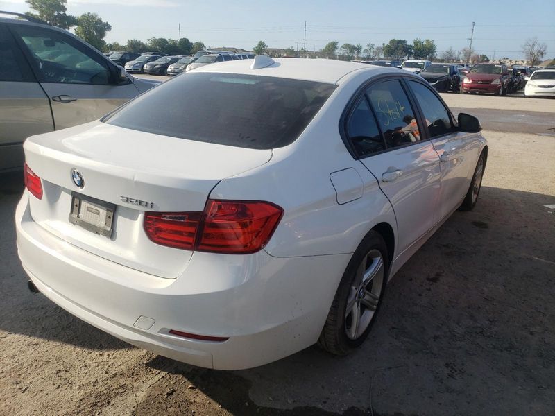 Transmisión Automática para BMW 320i 2013 - RWD - 68,000 Kms