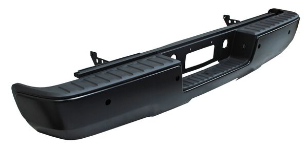 Defensa Trasera para Chevrolet Silverado 2014, 2015, 2016, 2017, 2018 - Pintada Completa, sin Escalon, Para Sensores